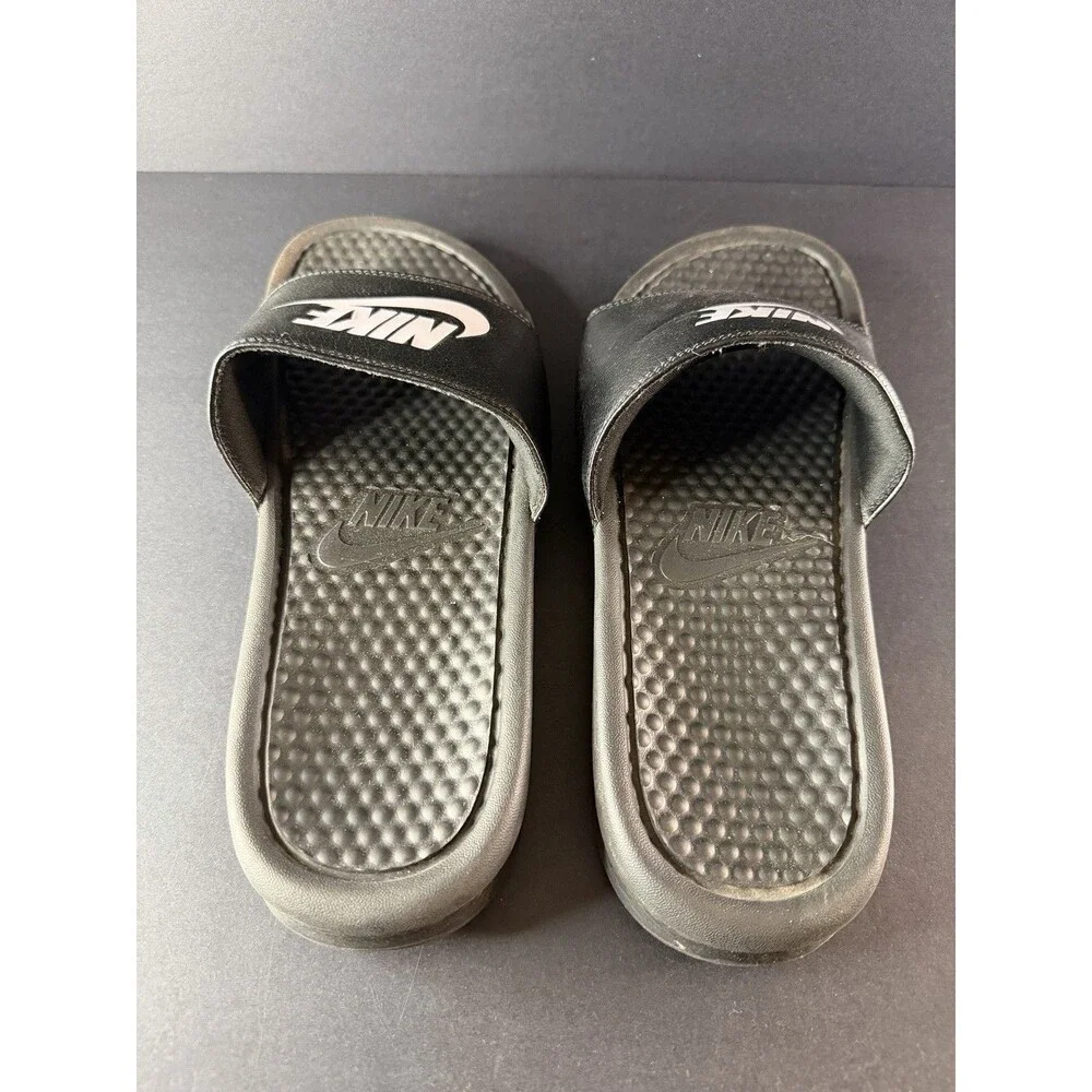 Nike Mens Size 8 Black Slip-On Slide Sandals Benassi JDI 343880-090 w/ Logo